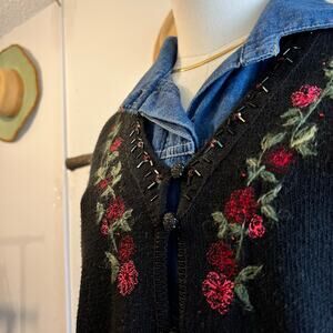 Vintage Black Napa Valley Fuzzy Knit Button Front Sweater Vest Size Medium